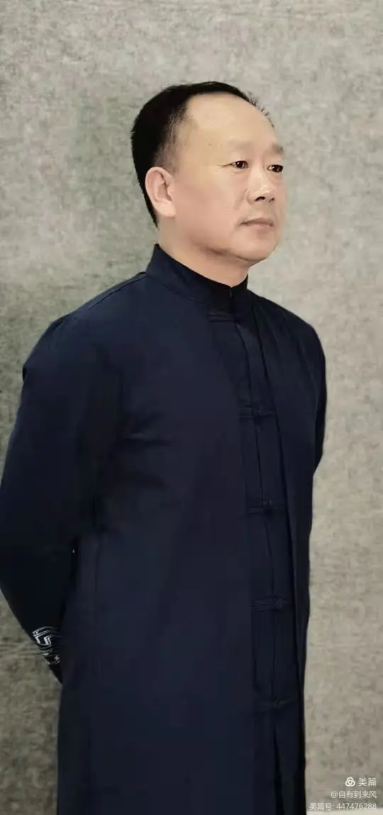 贾伟